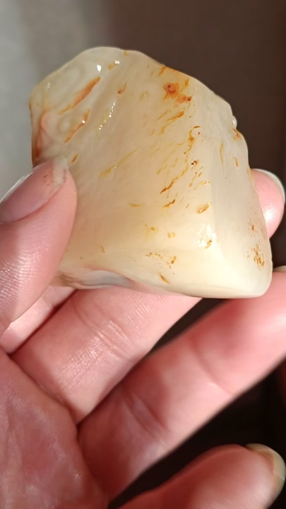 是不是寿山白田石